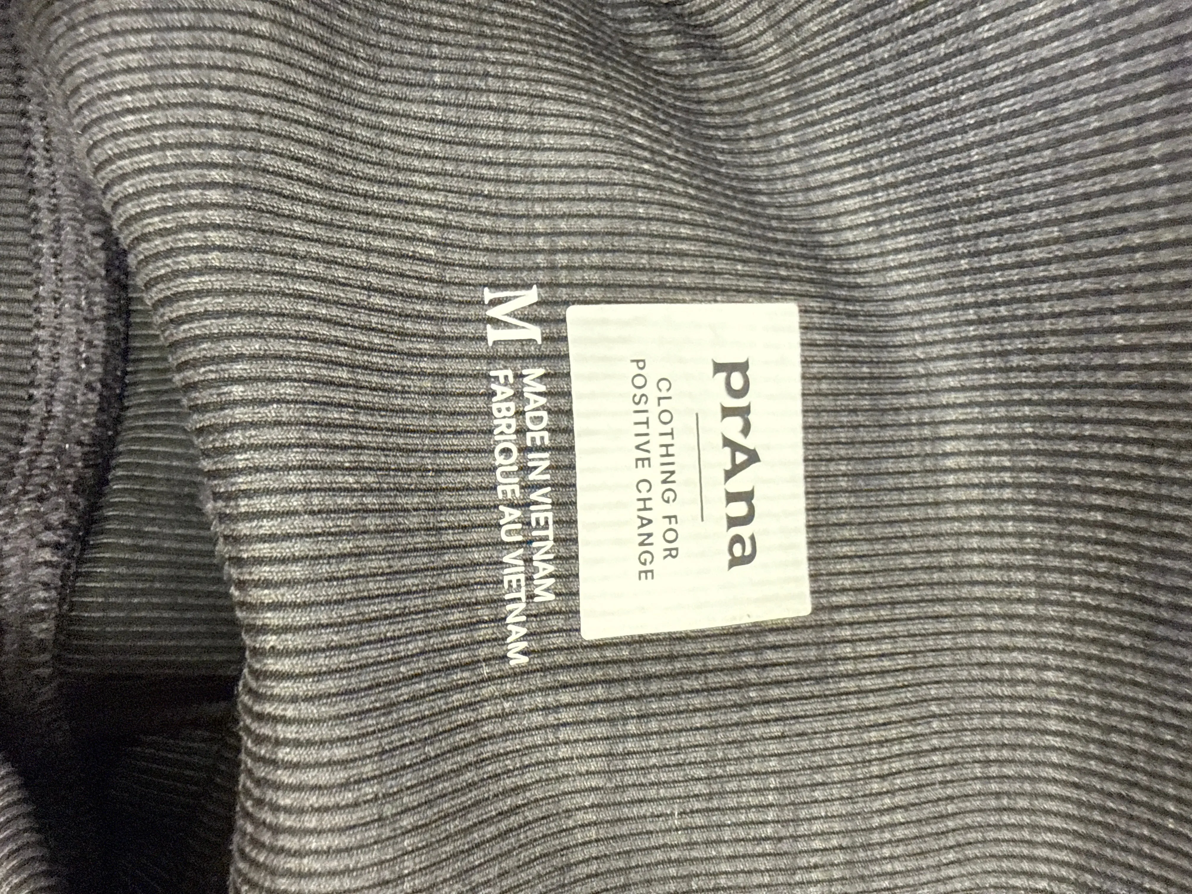 Athletic Shorts By Prana In Grey, Size: M