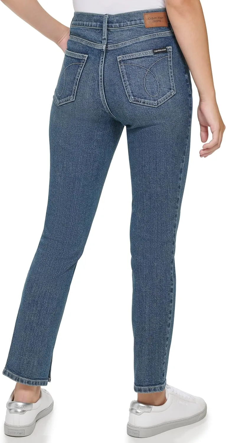 Calvin Klein Women's Mid Rise Boyfriend Denim