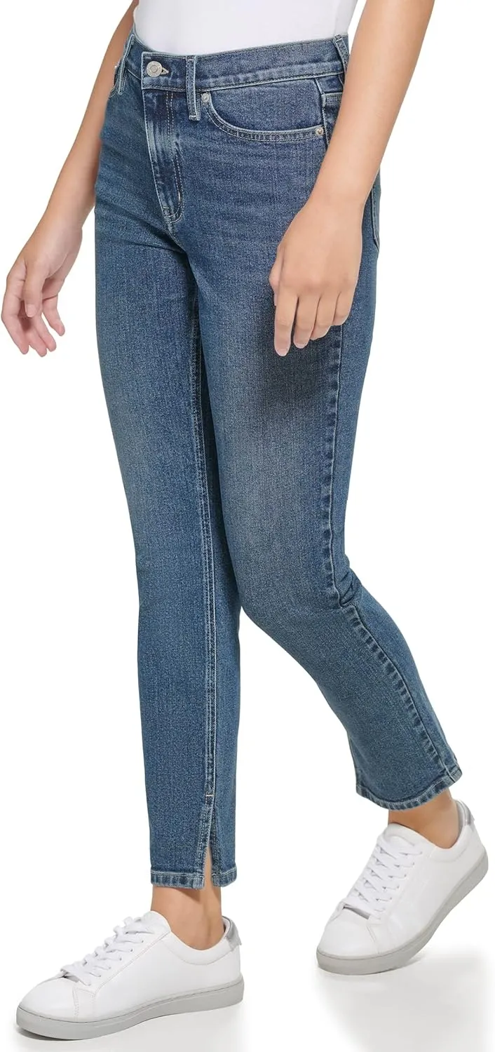 Calvin Klein Women's Mid Rise Boyfriend Denim