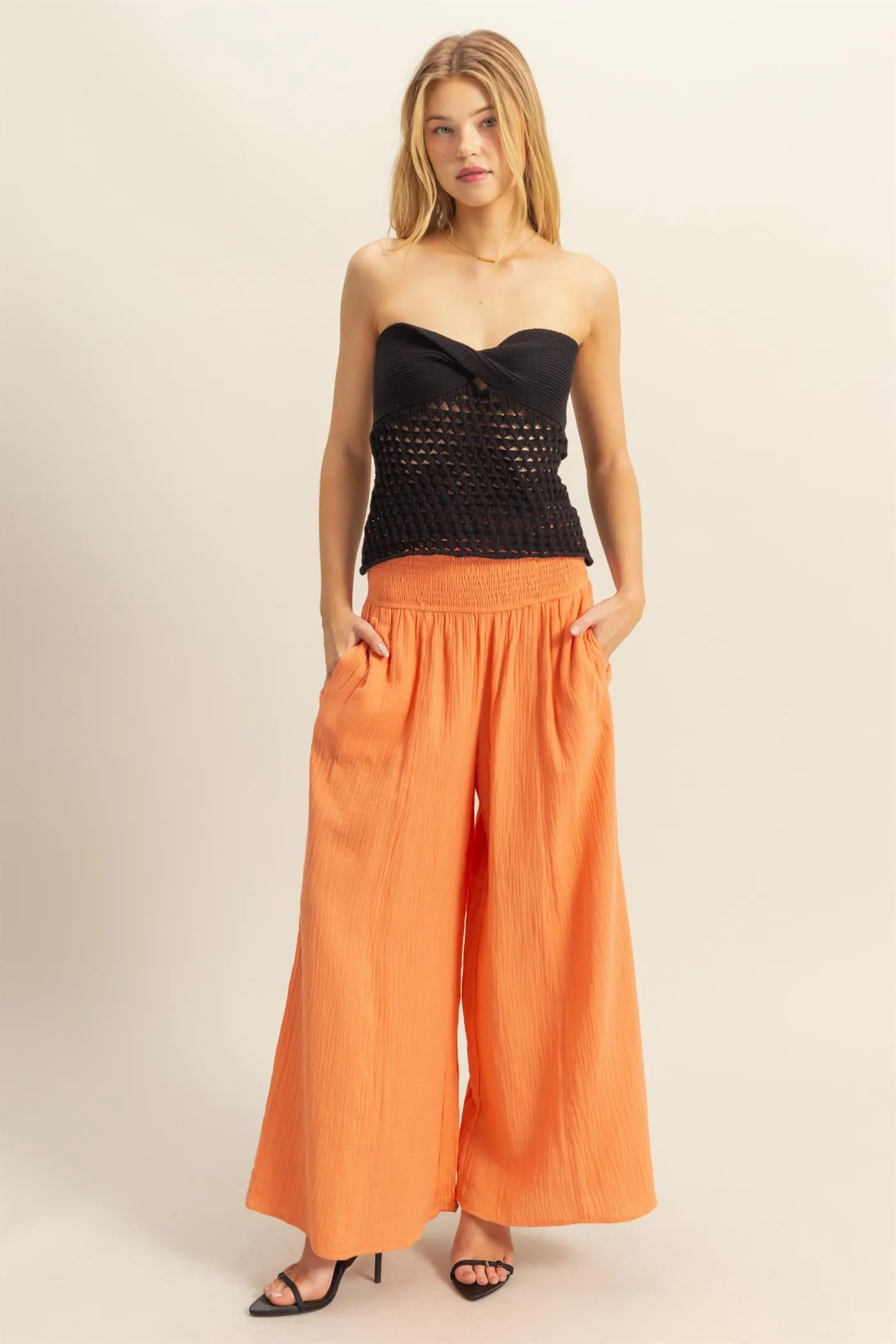 HF25C888-Strapless Twisted Sweater Tube Top