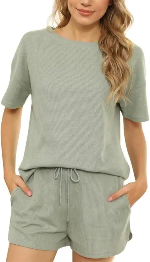 HOULENGS Women's Waffle Knit Pajama Set Short Sleeve Top and Shorts Loungewear 2 Piece Outfits with Pockets