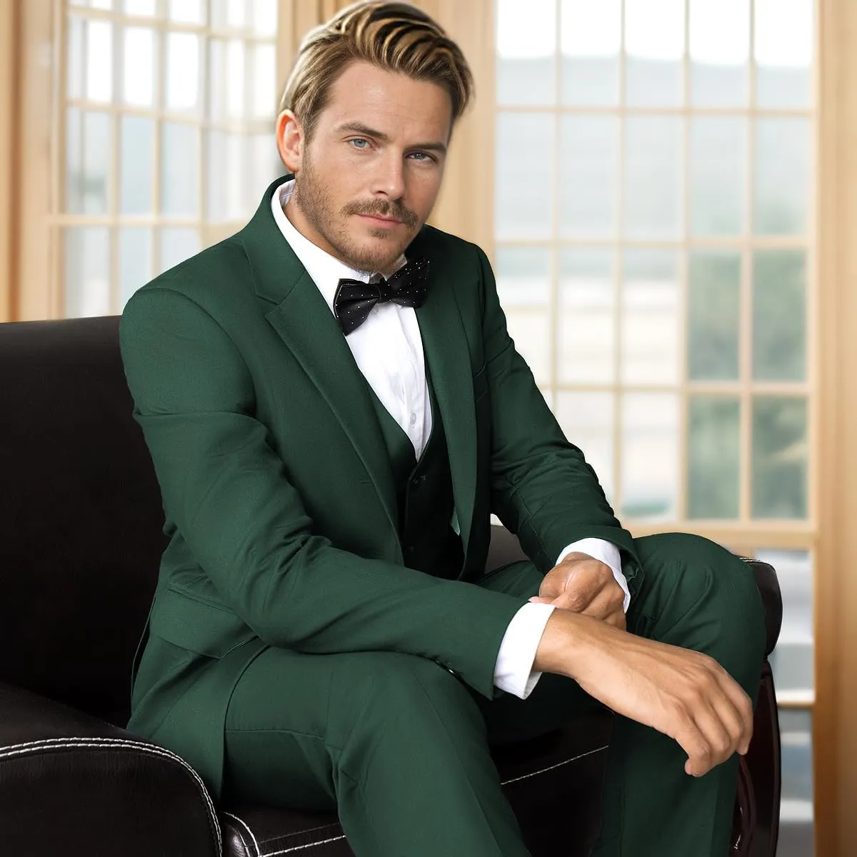 Men's 3-Piece Suit Slim Fit Suit Jacket Single Button Banquet Prom Wedding Suit Jacket Vest Pants and Bow Tie Set