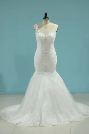 Romantic Wedding Dresses 2024 Mermaid/Trumpet V-Neck Court Train Beaded Tulle Open Back With Zipper