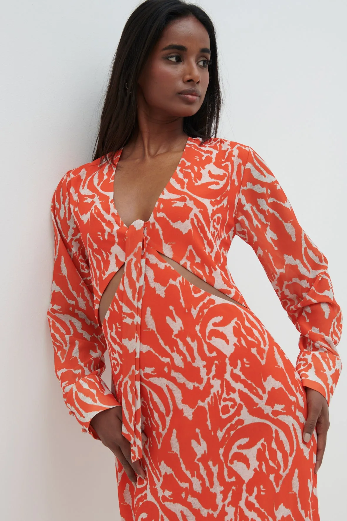 Rosslyn Tied Long Sleeve Midaxi Dress - Orange Zebra