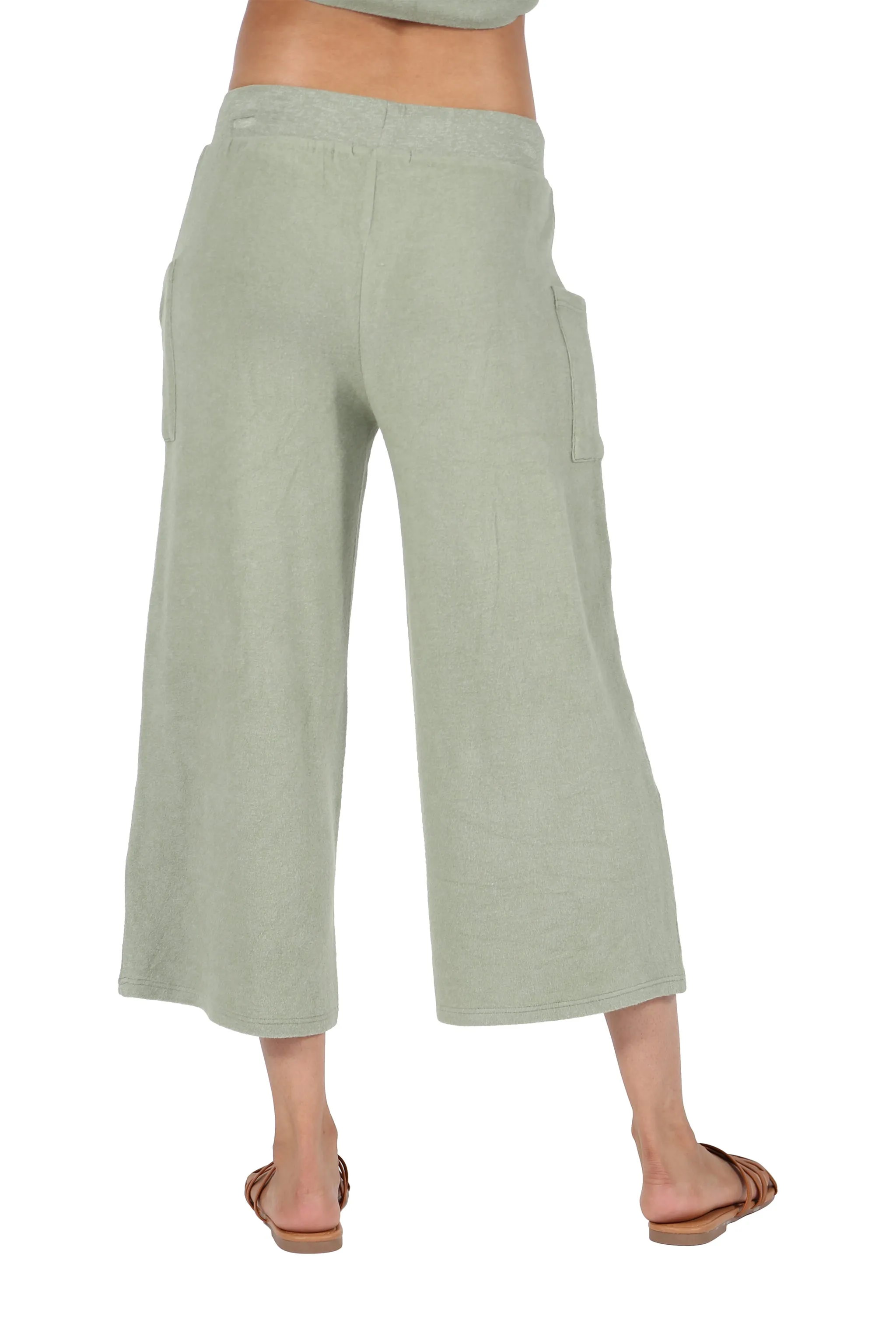 The Comfort Collection Sporty Capri
