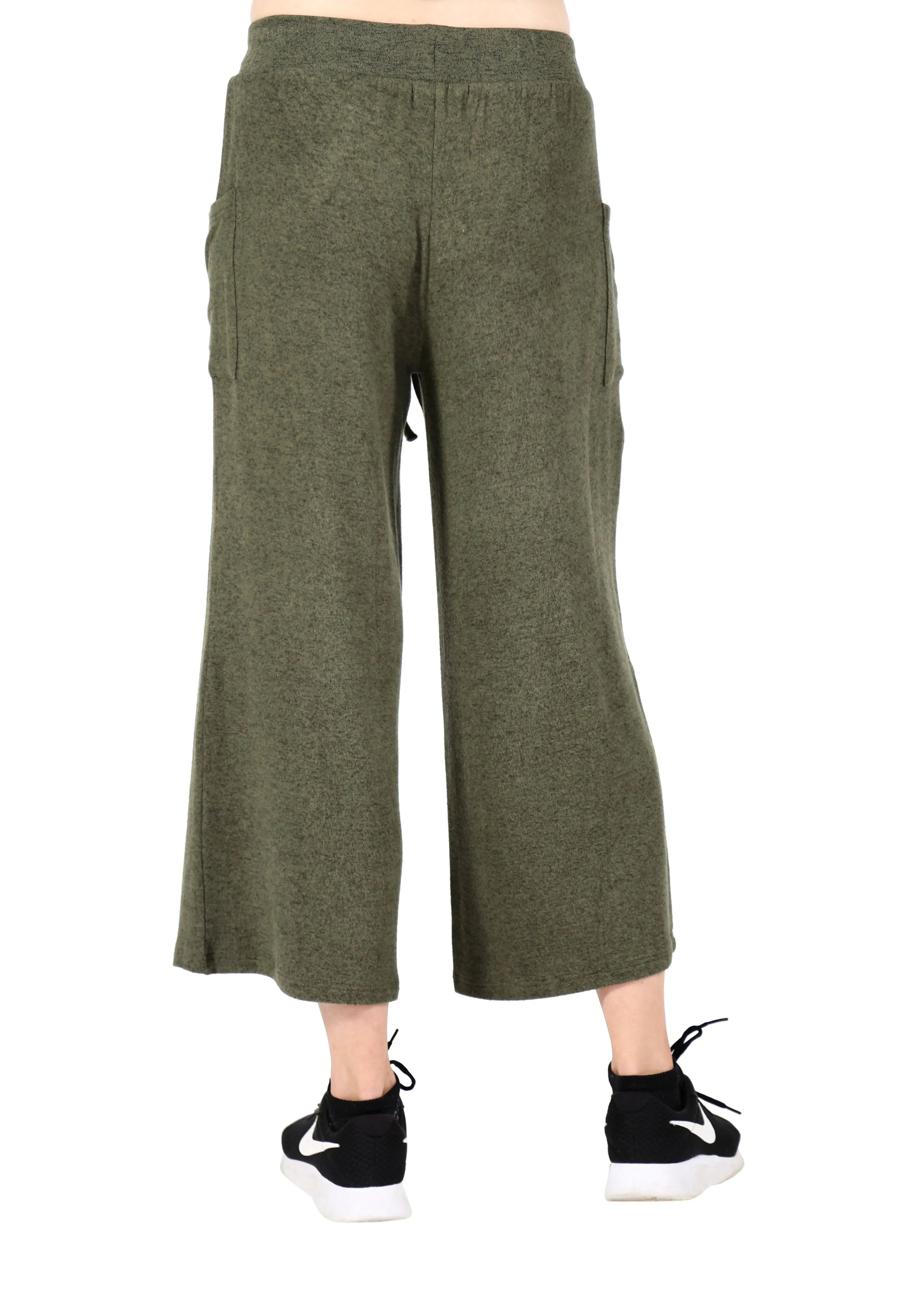 The Comfort Collection Sporty Capri