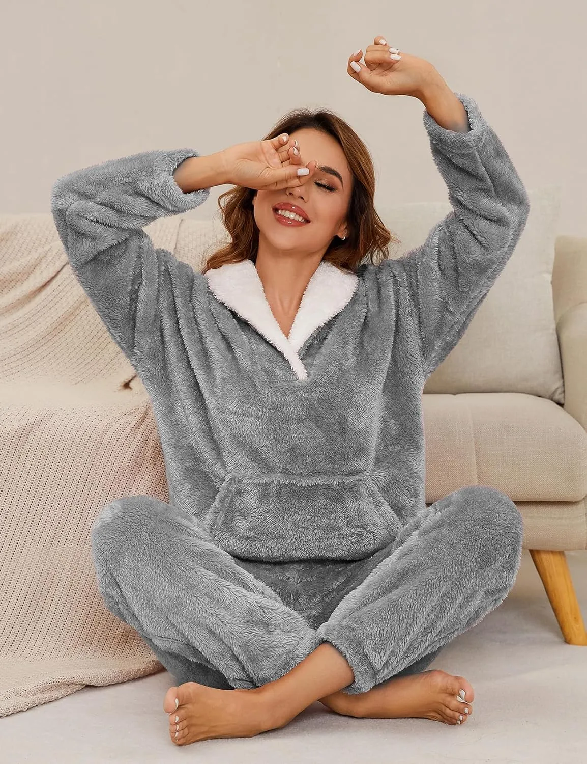 Women's Fluffy Pajamas Sets Fleece Loungewear Sleepwear Long Sleeve Pullover and Pants Set