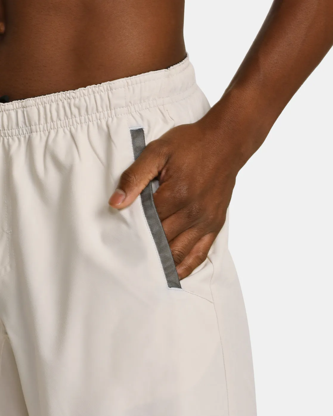 Yogger Stretch 17" Athletic Shorts - Oatmeal