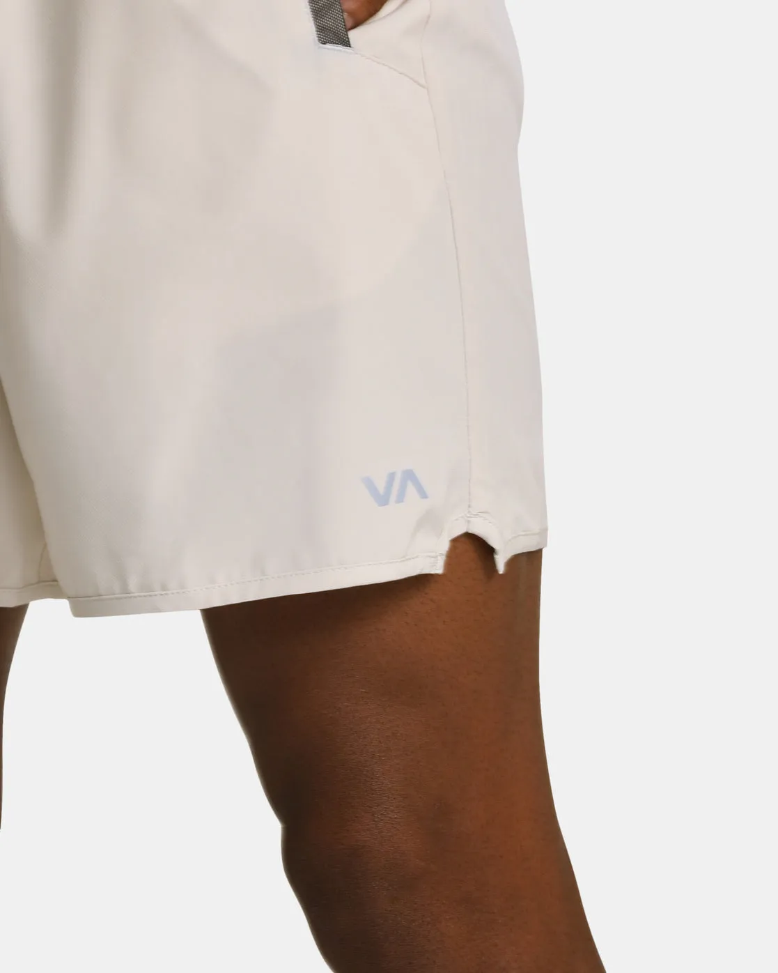 Yogger Stretch 17" Athletic Shorts - Oatmeal