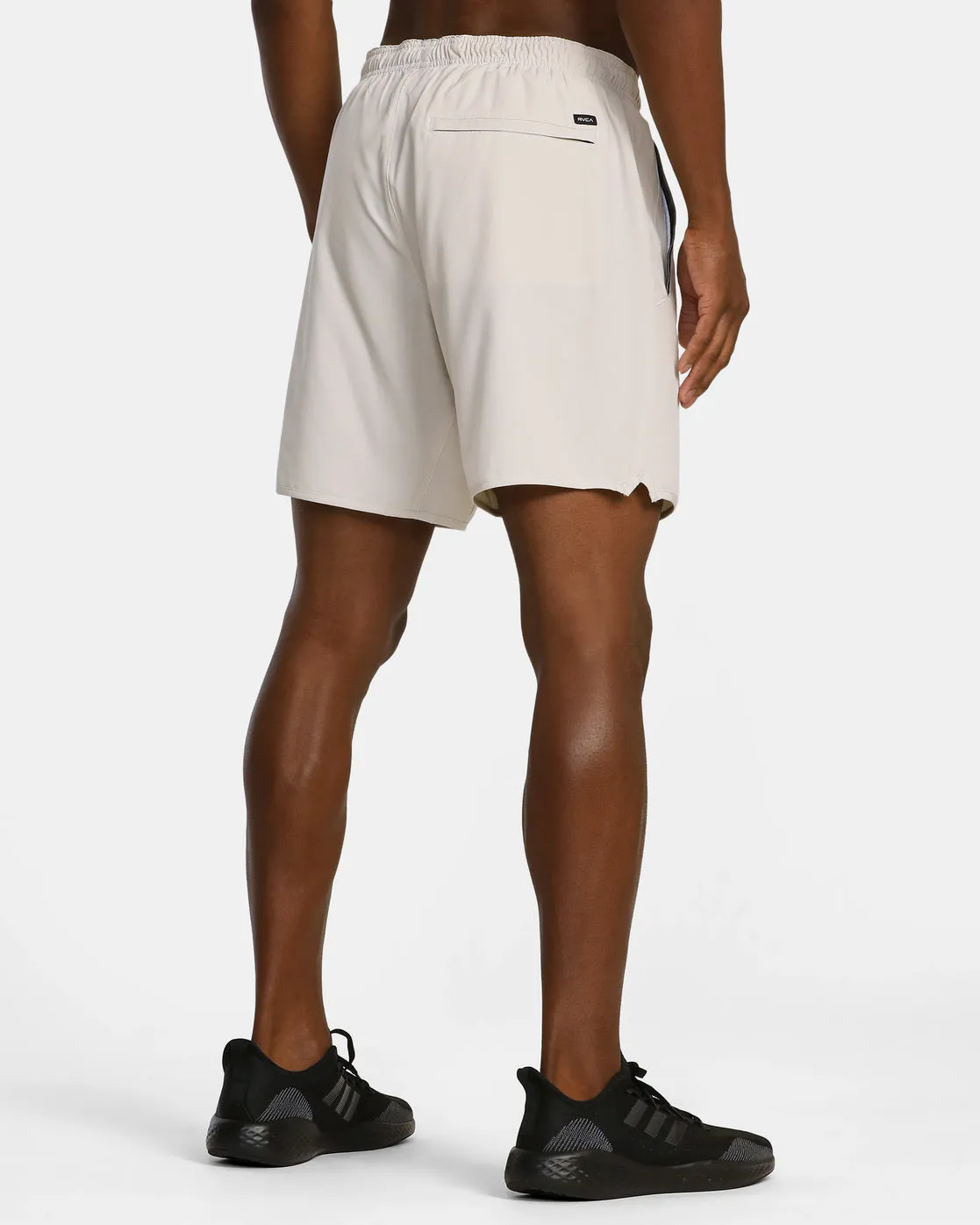 Yogger Stretch 17" Athletic Shorts - Oatmeal